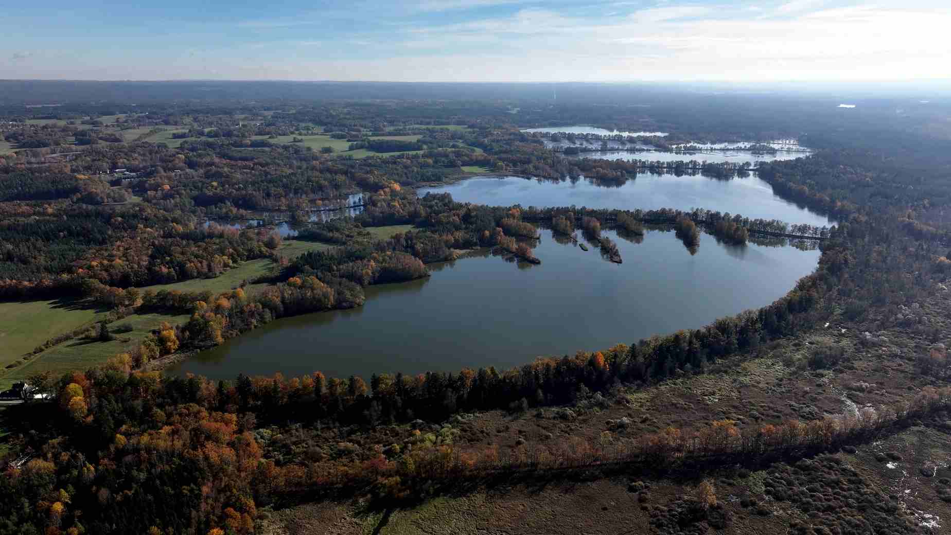 Třeboňsko - Krajina dvojího nebe - TŘEBOŇ 4. a 16. DUBNA 2025.jpg